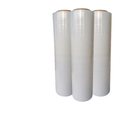 50 mm Folha de LDPE suave de filme de alongamento transparente para envolvimento de máquina